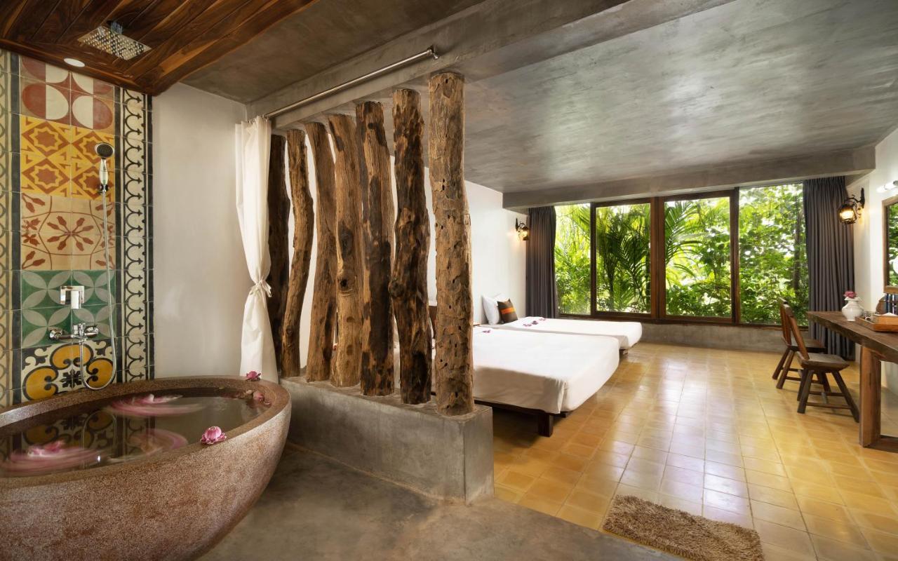 The Nature Hotel